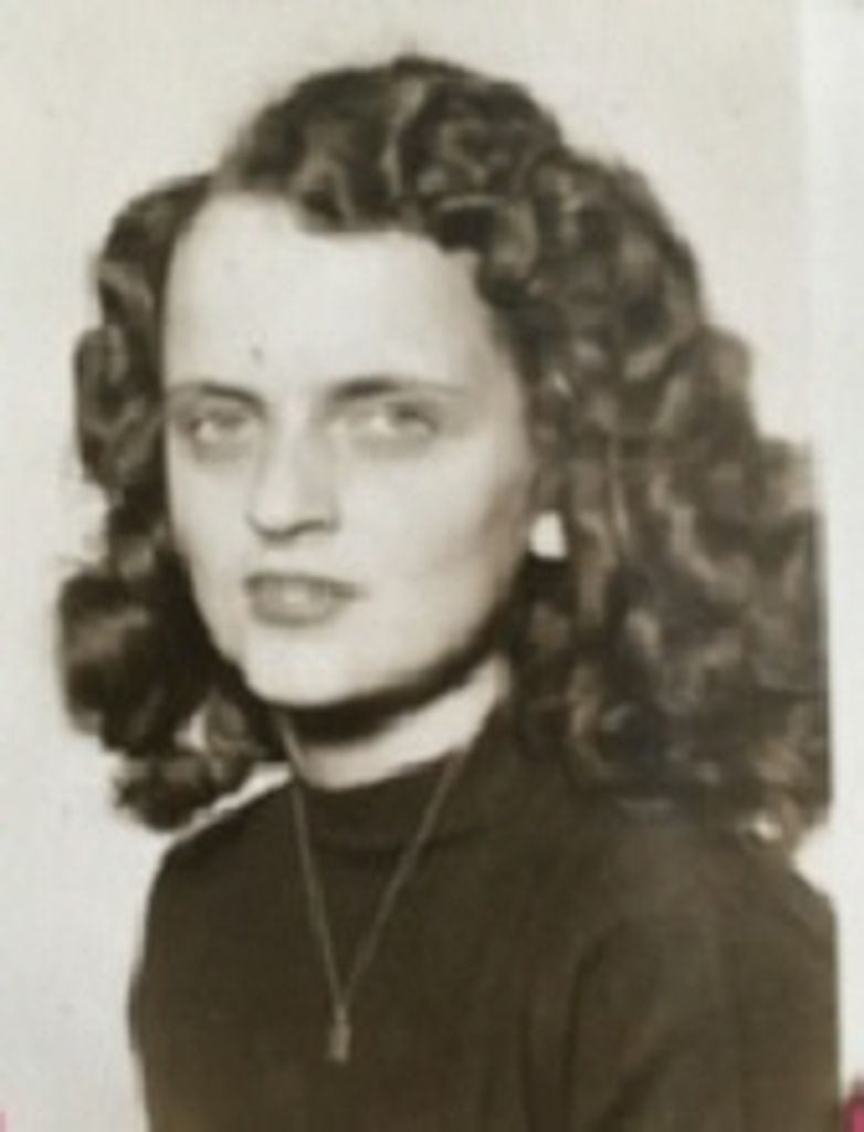 Joanne E Hill