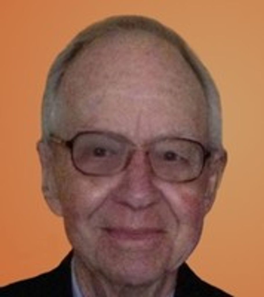 Lester L Jay
