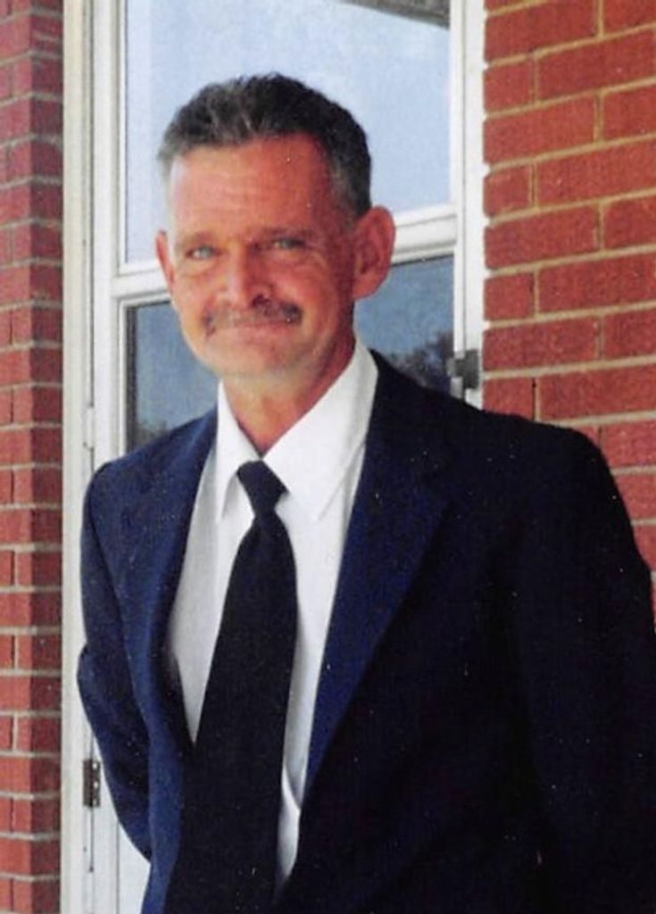 Paul R. Lindsey