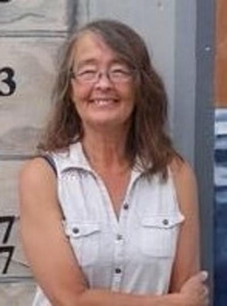 Theresa Louise Luteri Profile Photo