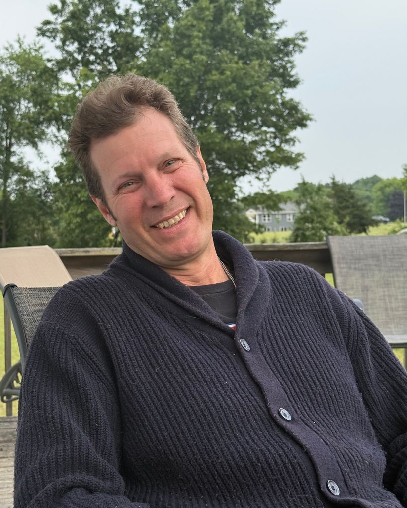 Peter James VanDenBroeck II Profile Photo