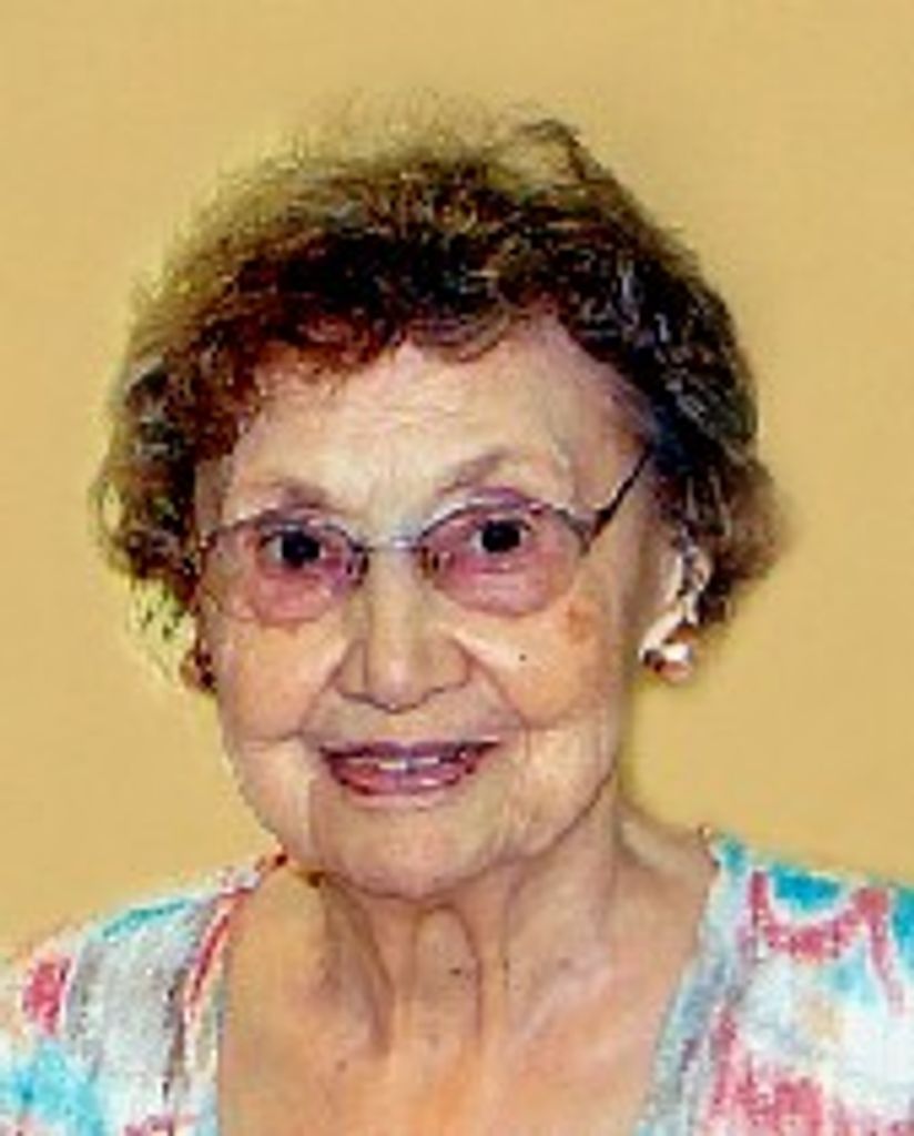 Gladys Aldora (Christopherson) Helgeson Profile Photo