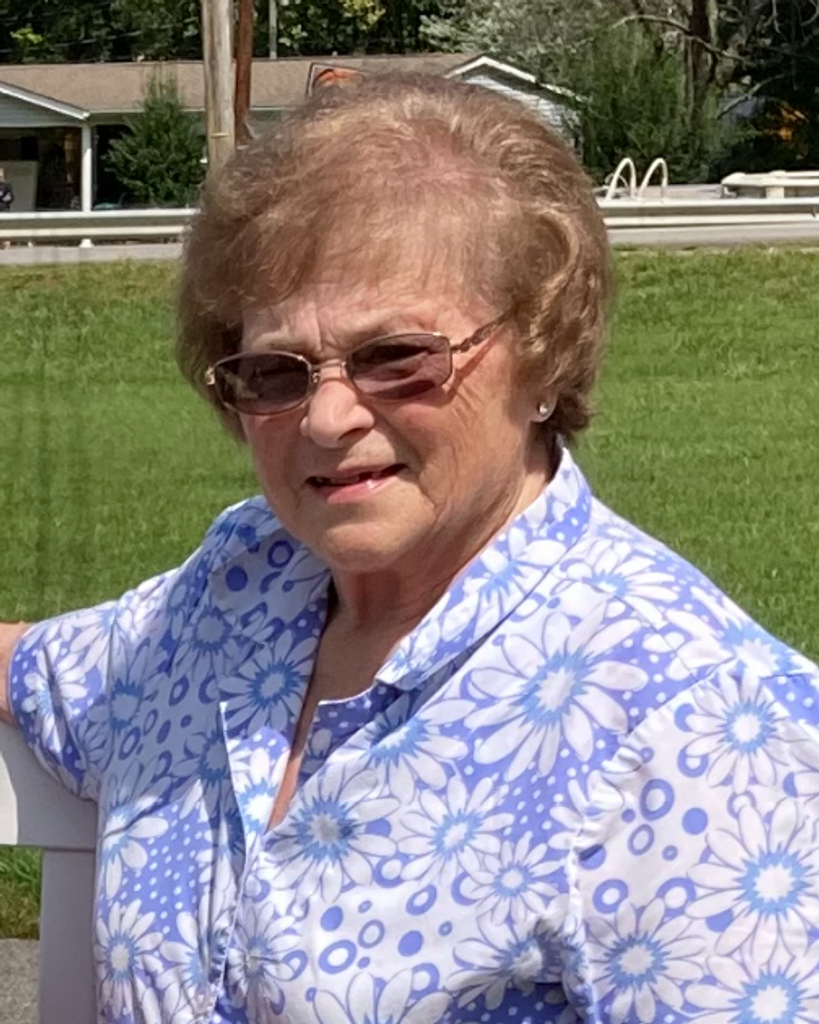 Shirley Lewis Profile Photo