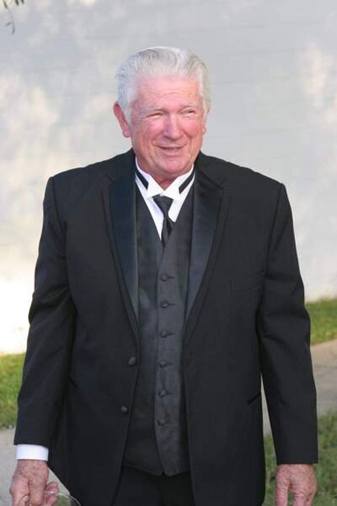 Tommy Joe Burkes Profile Photo