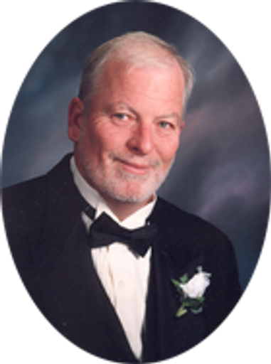 Robert Lee Profile Photo
