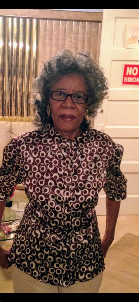 Christine Youngblood Profile Photo