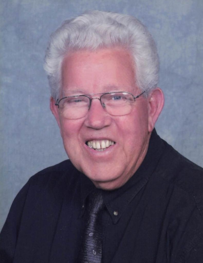 Ted Thomas Chapman Profile Photo