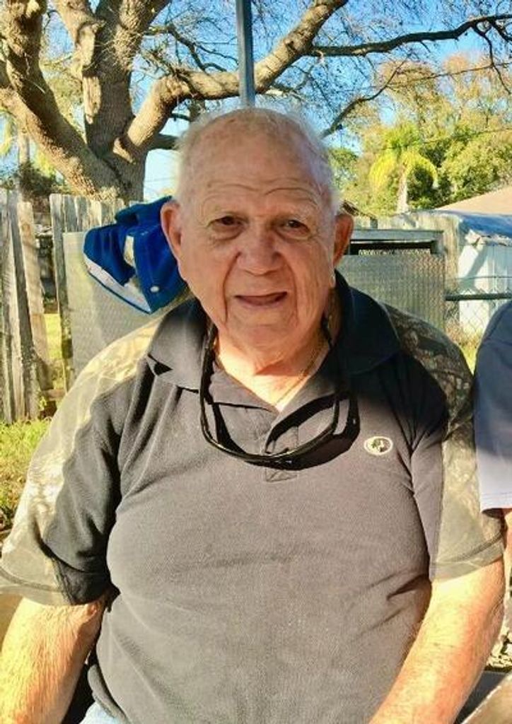 Floyd Burt Madewell Profile Photo