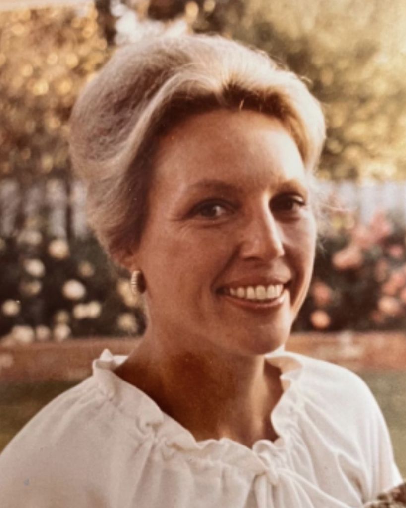Bonnie Stewart Mikkelsen