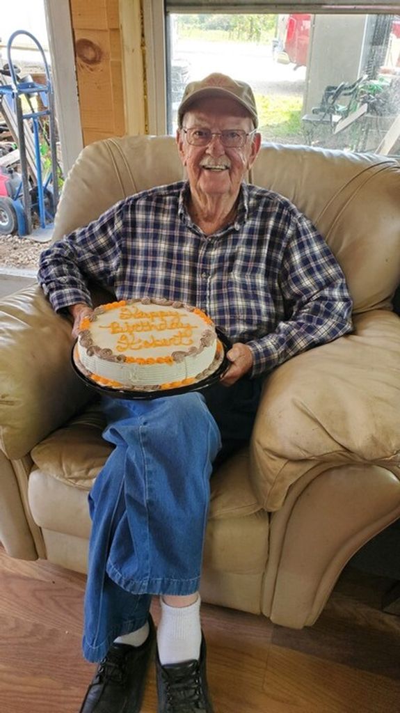 Walter "Hobert" Lunsford Profile Photo