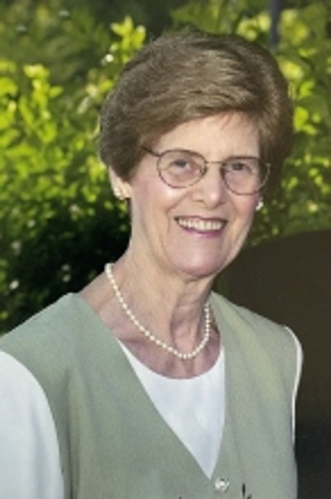 Elaine Betty Borgeson