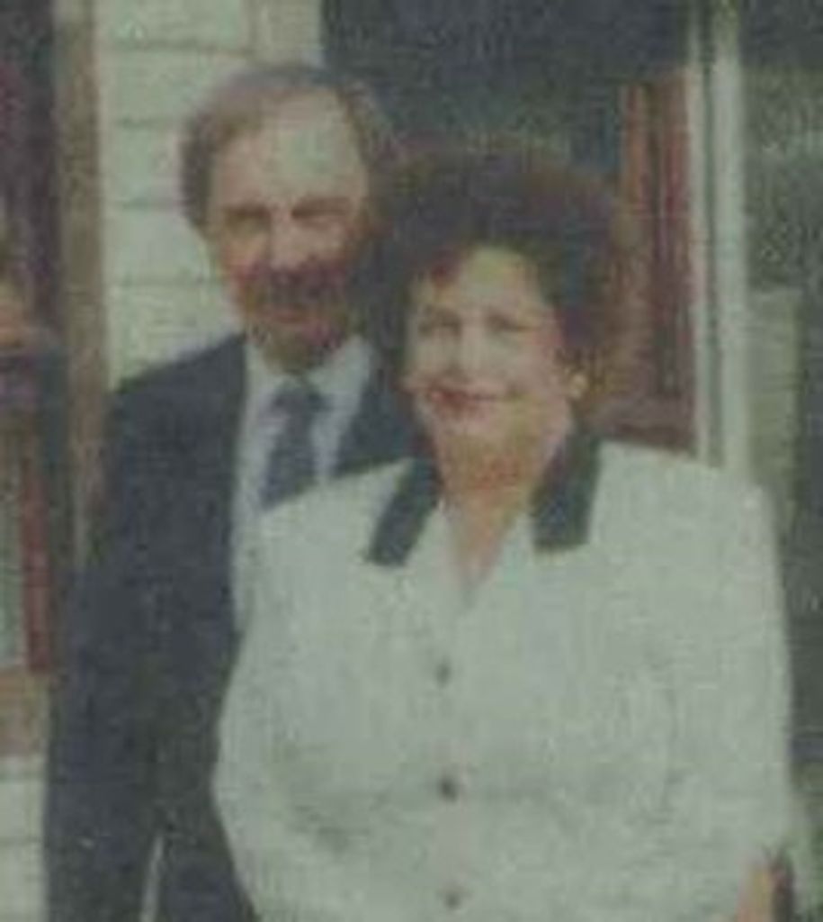Robert E. "Bob" Smith