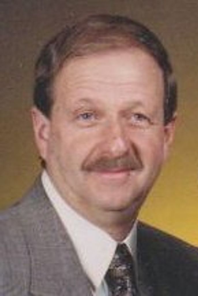 Ray E. Showalter