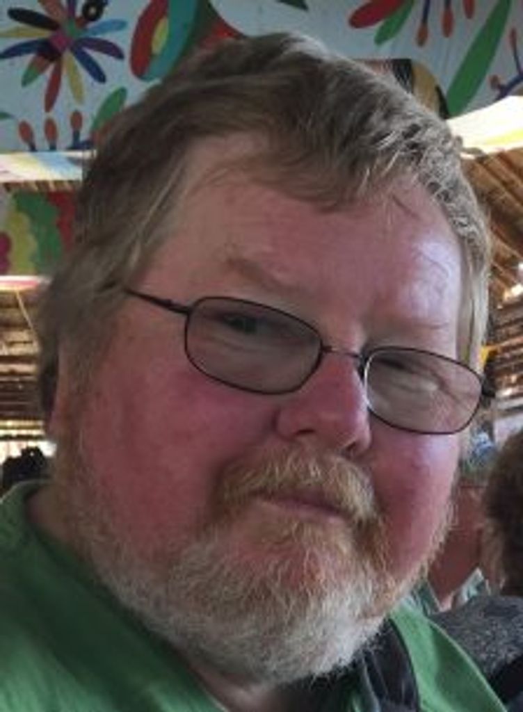 Robert Edward Perdieu, Jr. Profile Photo