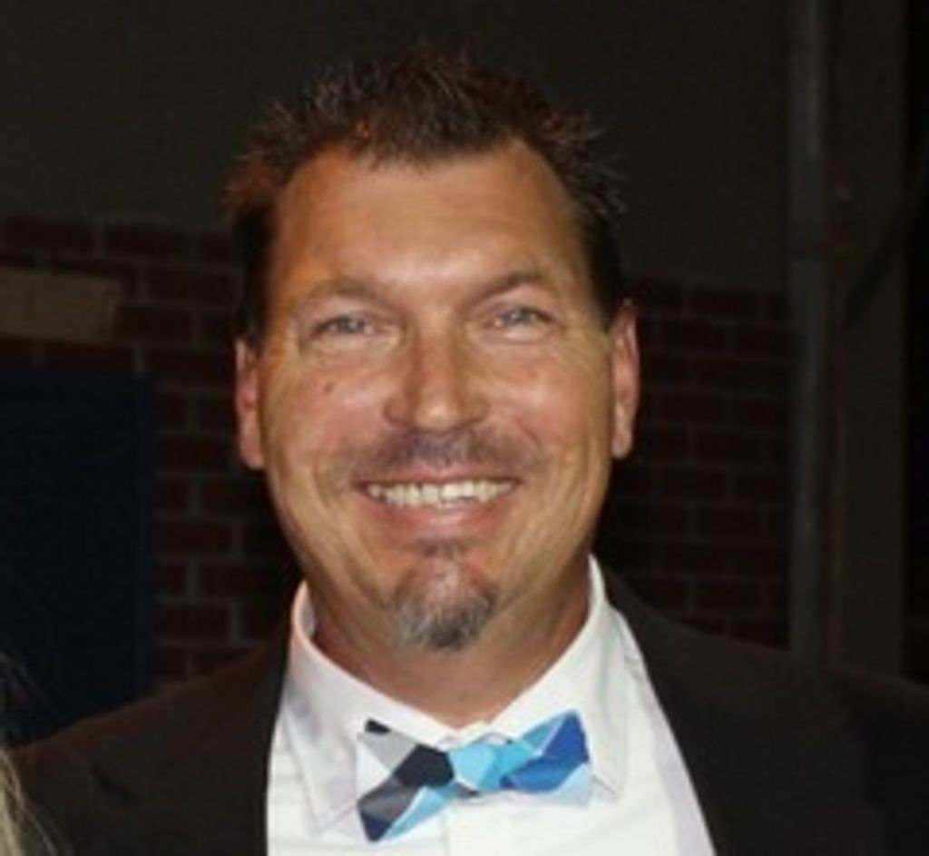 Stephen  Ronald Dorn