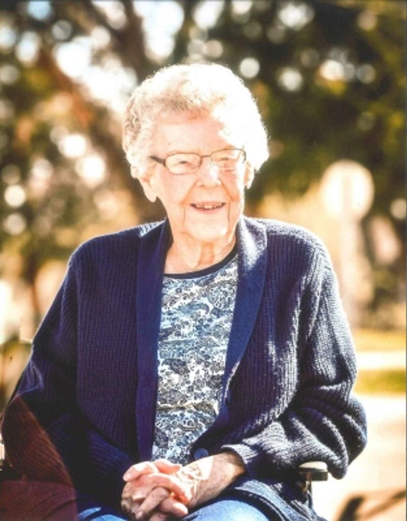 Pauline Evelyn Smith