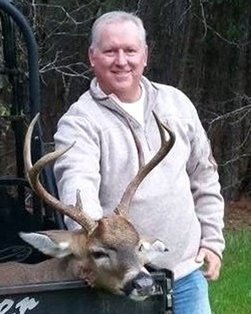 Michael Eugene "Mike" Richards