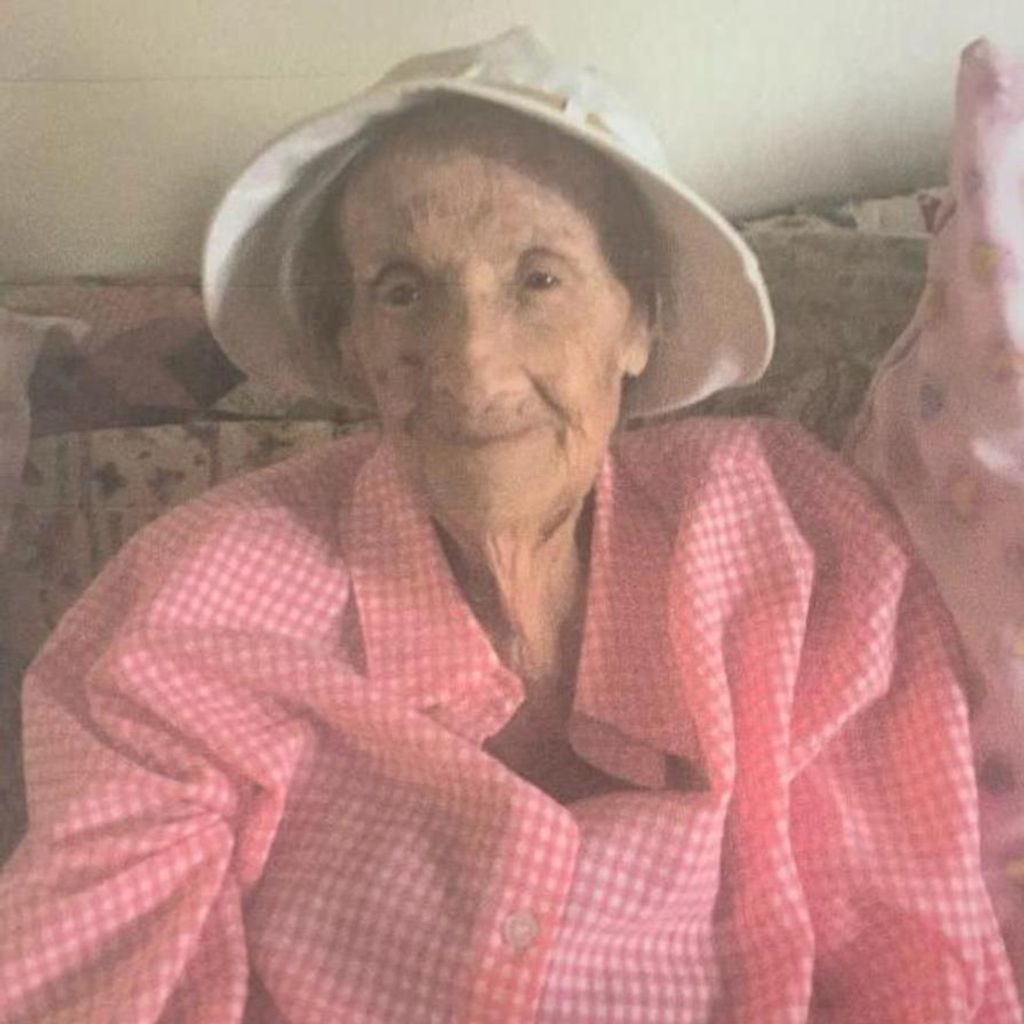 Julieta E. Dominguez
