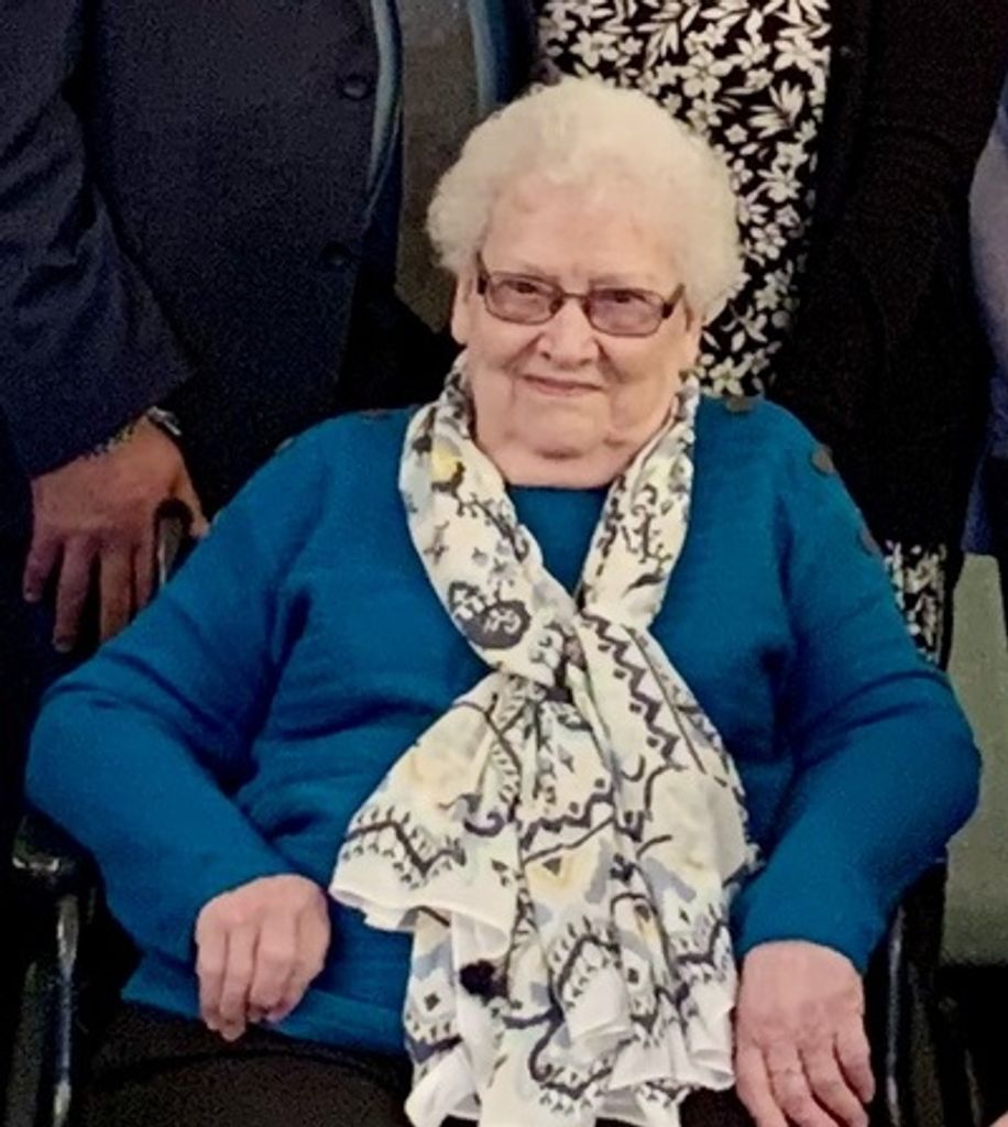 Lorine Okken Profile Photo