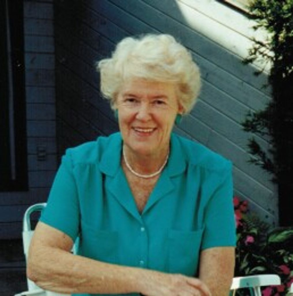 Elizabeth Ageson Profile Photo