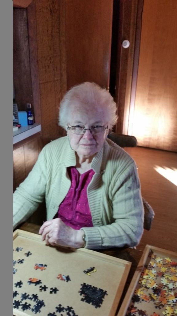 Betty L. (Hoffman)  Buffone