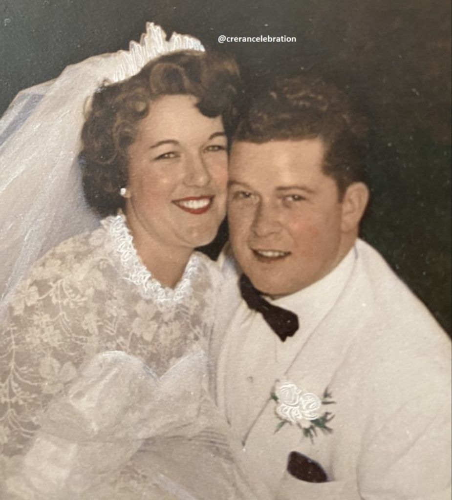 Elizabeth M (Lacy)  Helms