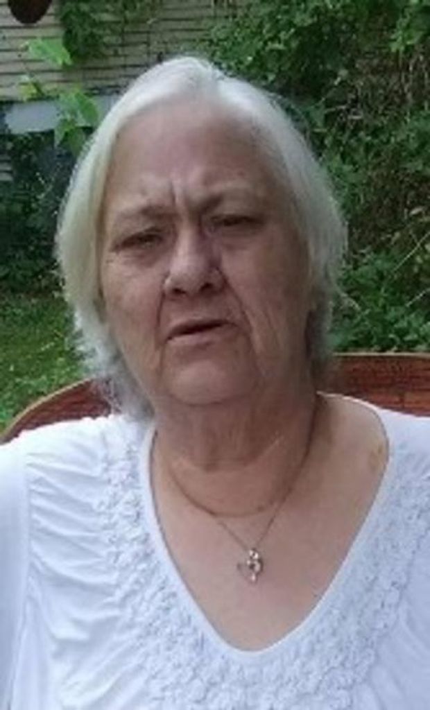 Terri Lynn Hill Profile Photo