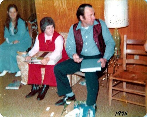 Bennie Lon Cotton photo gallery thumbnail 11 of 63