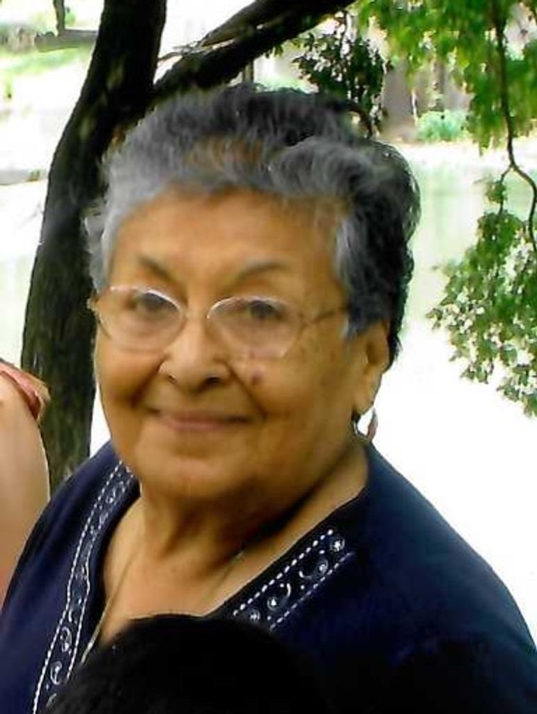 Elpidia Garza