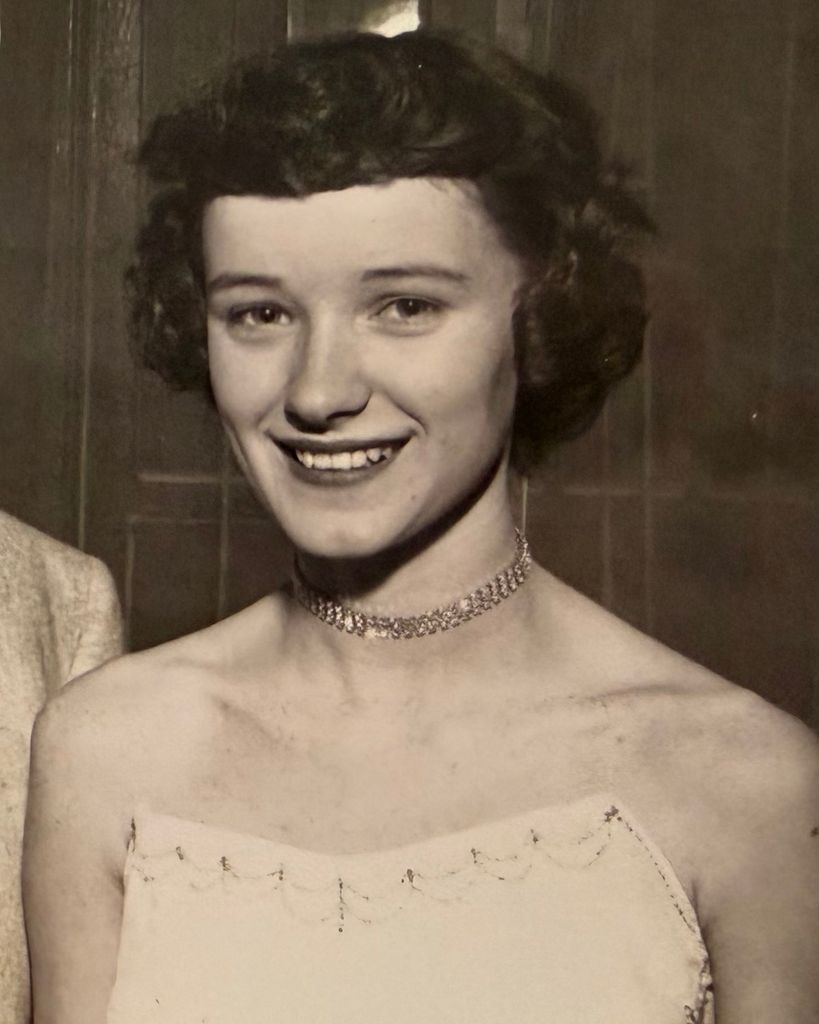 Sue Iris Genter Profile Photo