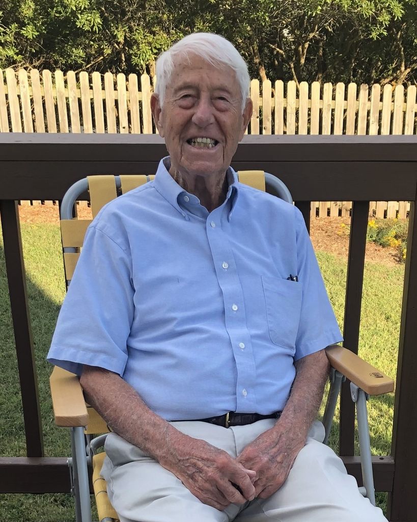 Dennis James Buckley Profile Photo