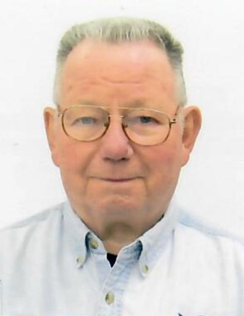 Floyd W. Vandeneng Profile Photo