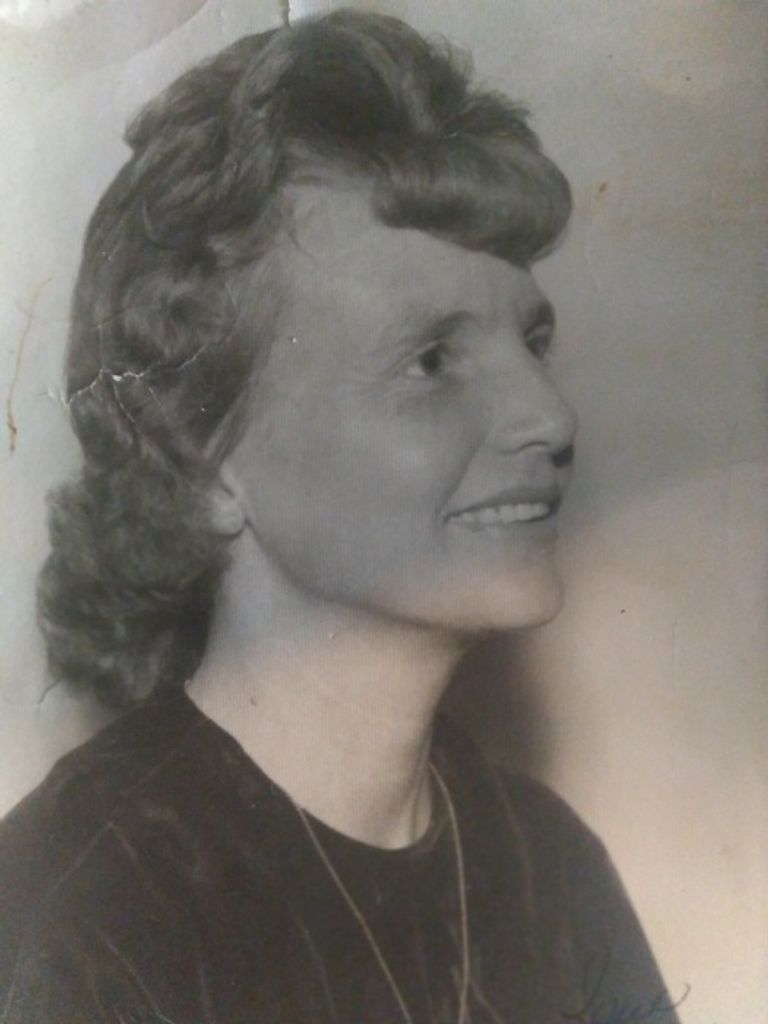 Ann Moring