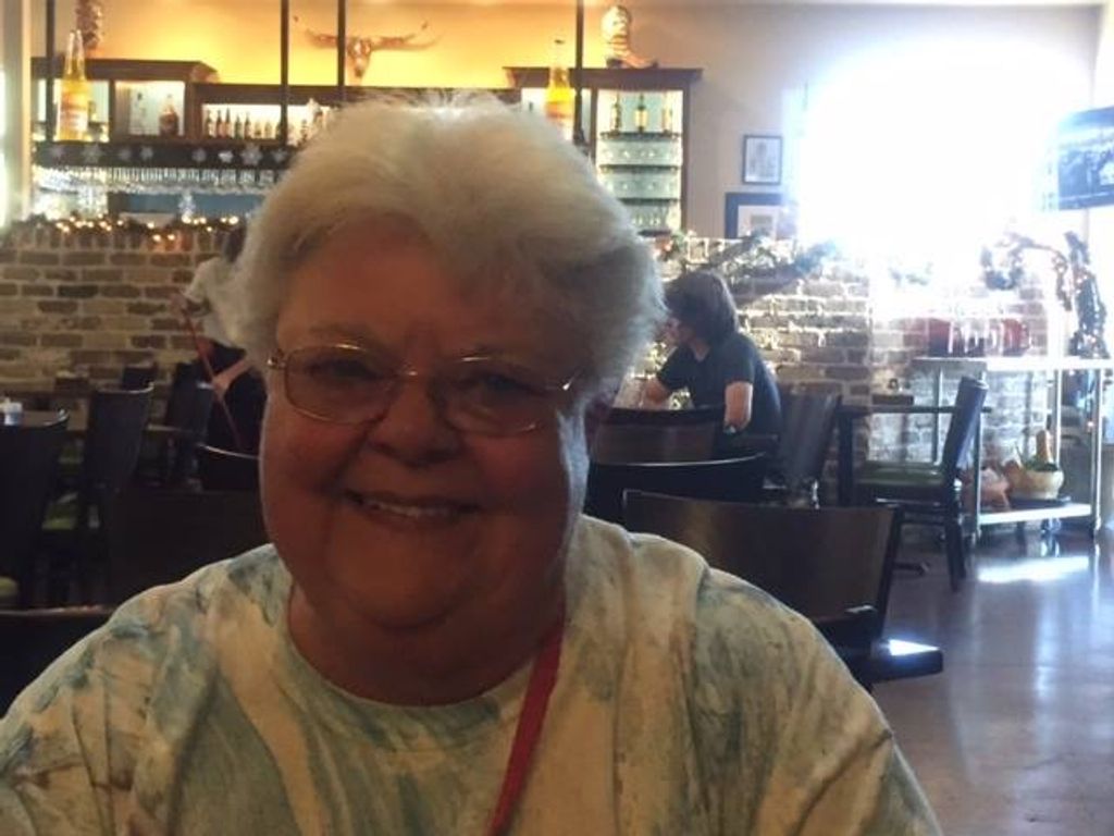 Donna Rae Candelari Profile Photo