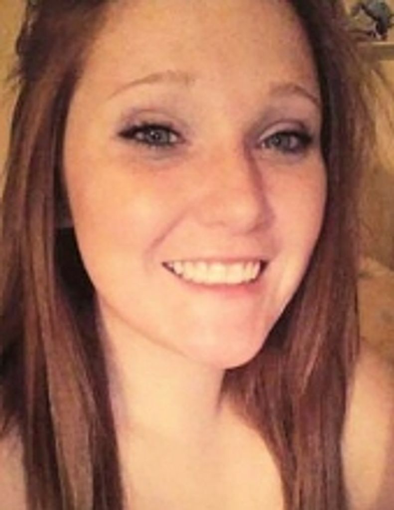 Robin  Lynn Richards