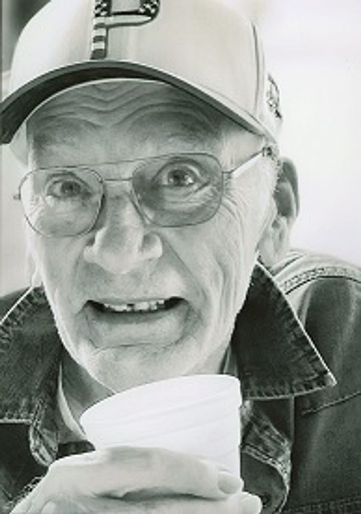 Douglas Dwight Miller