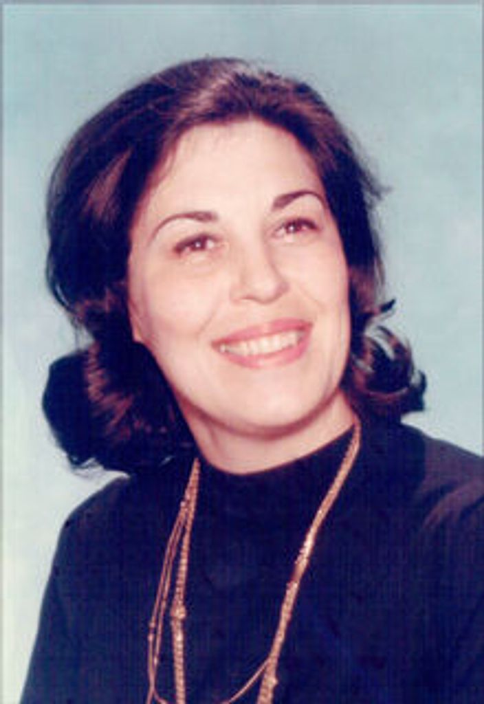 Carmen Walter Profile Photo