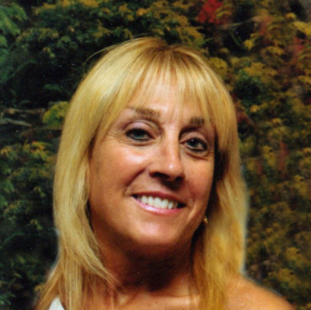 Nicolette A. (nee Peterjohn) Konarski Profile Photo