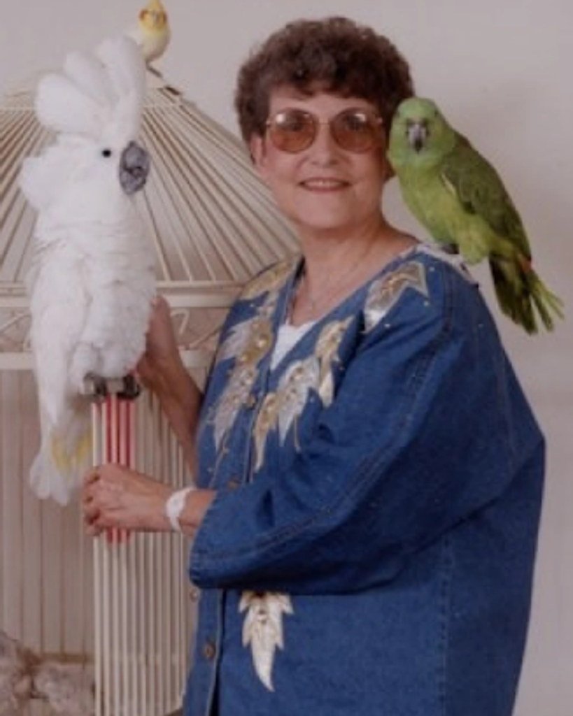 Hombre Profile Photo