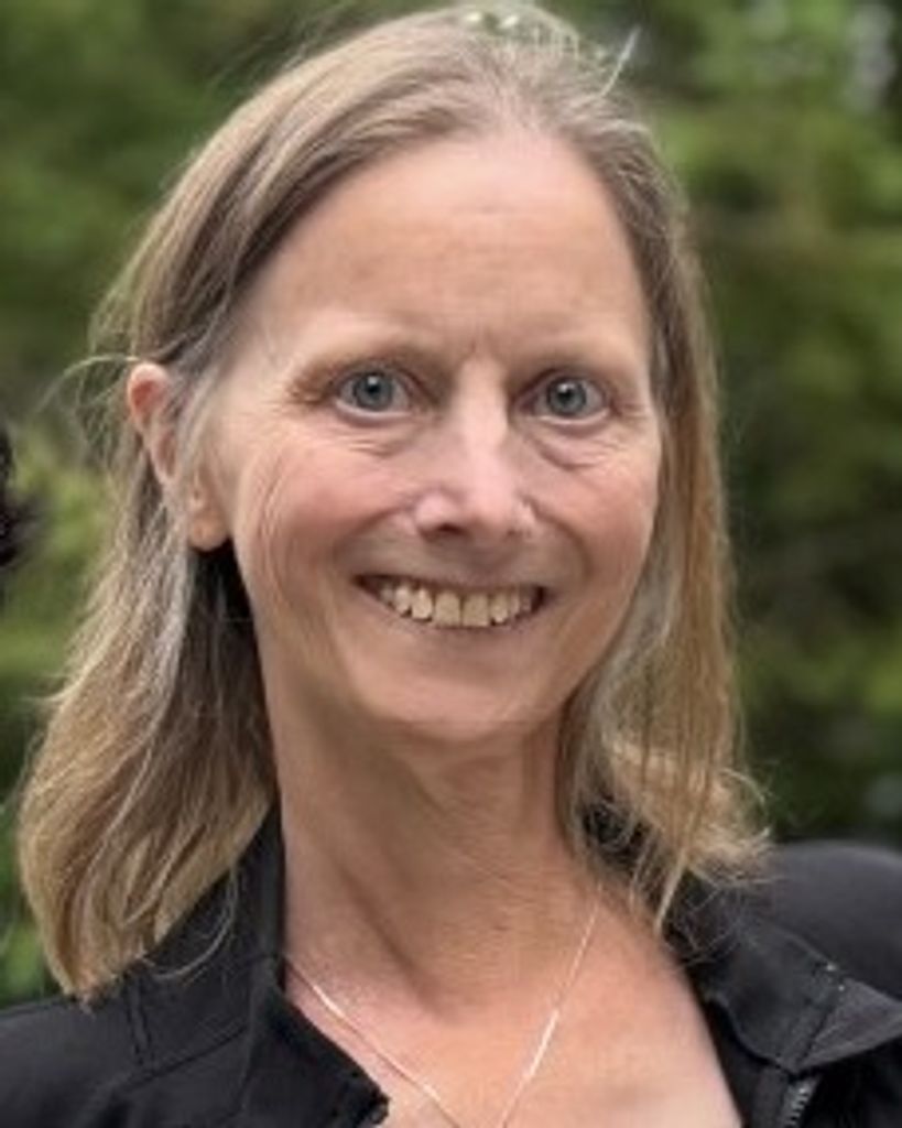 Dr. Julie Amanda Jardine Profile Photo