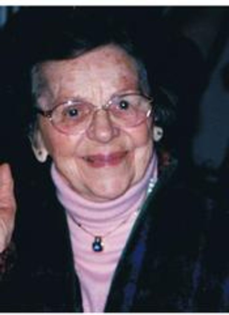Helen Rose Ceccoli