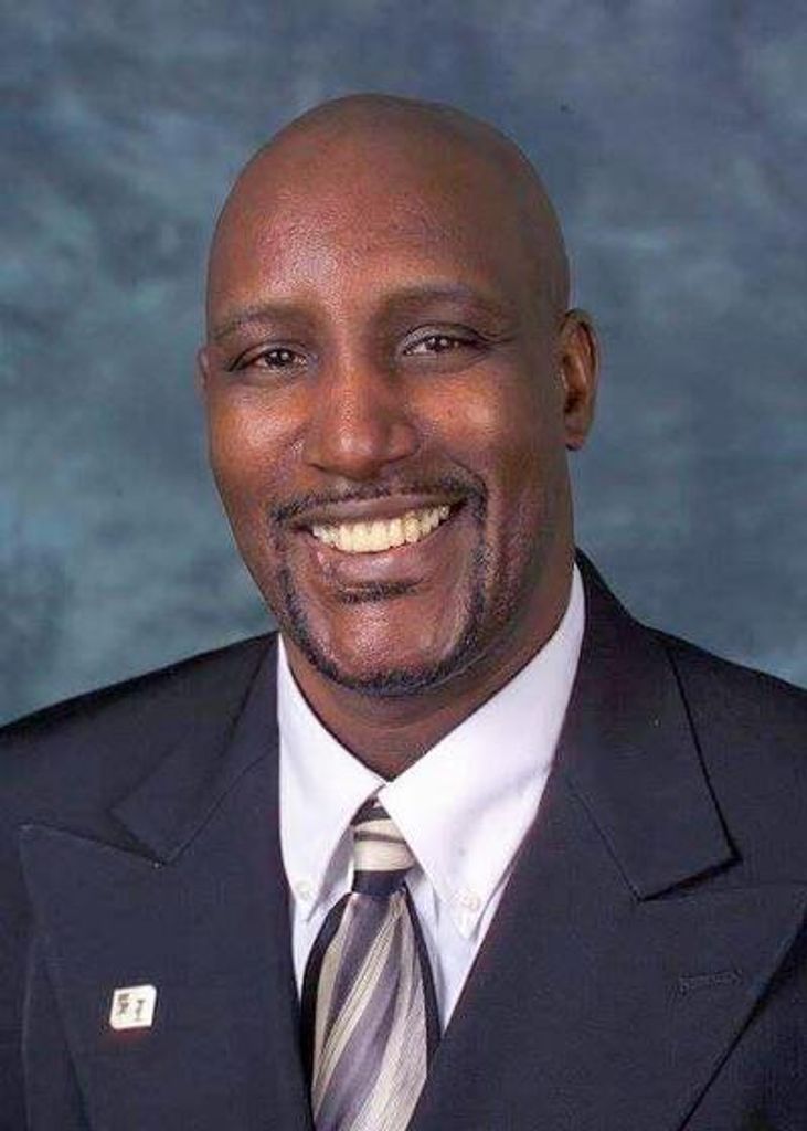 Christopher Leon Herring Profile Photo