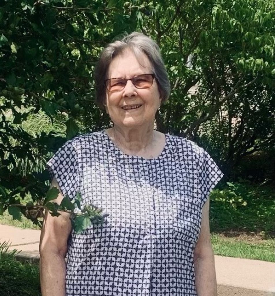 Phyllis May Green