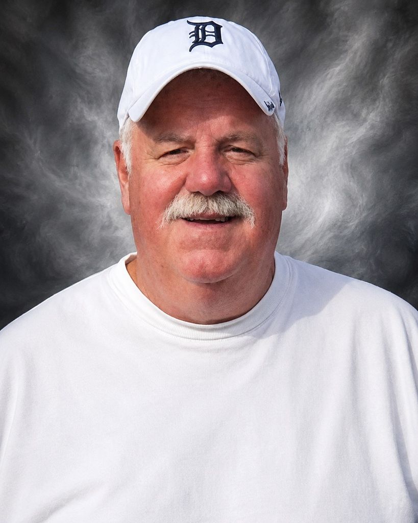 Daniel Lee Wells Profile Photo