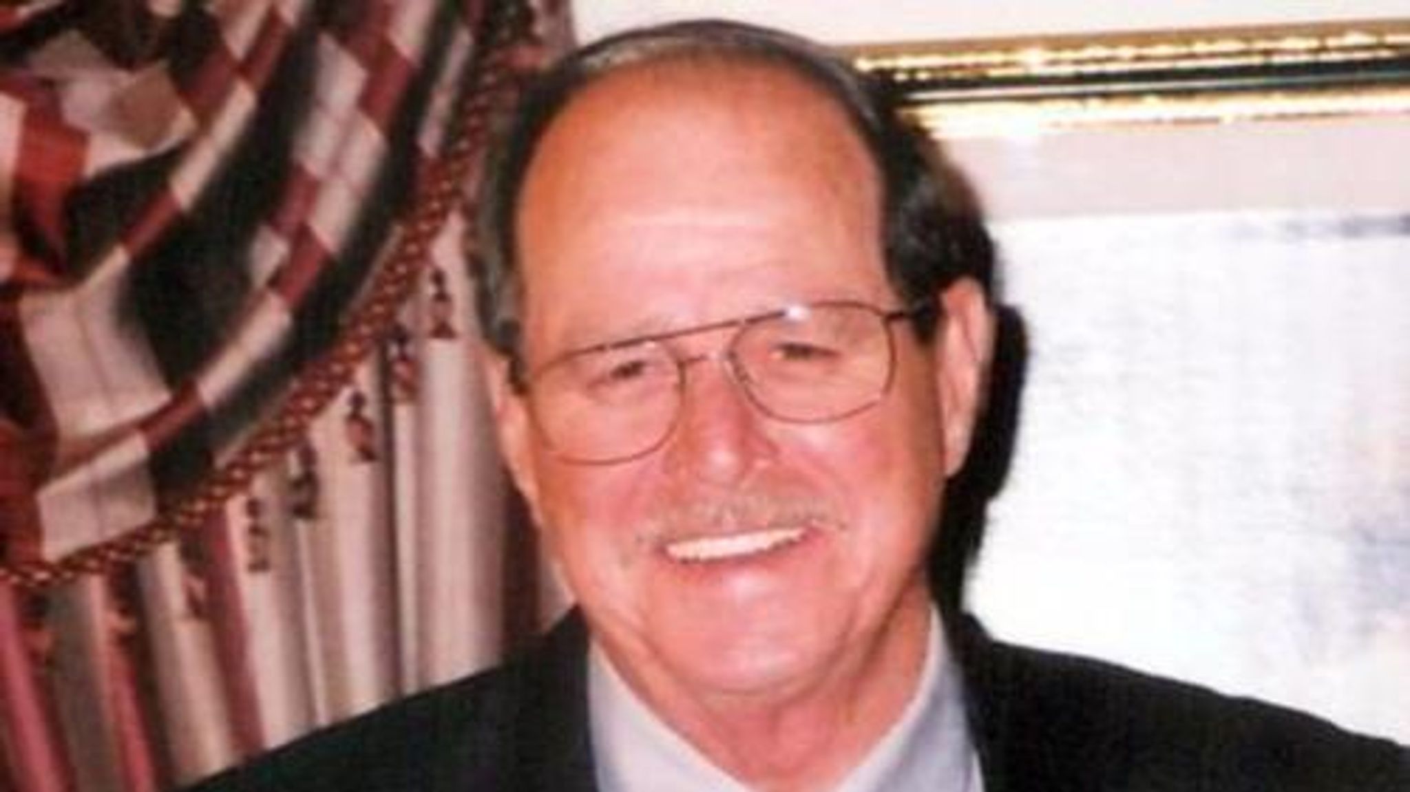 Howard Hopkins photo gallery image 1 of 3