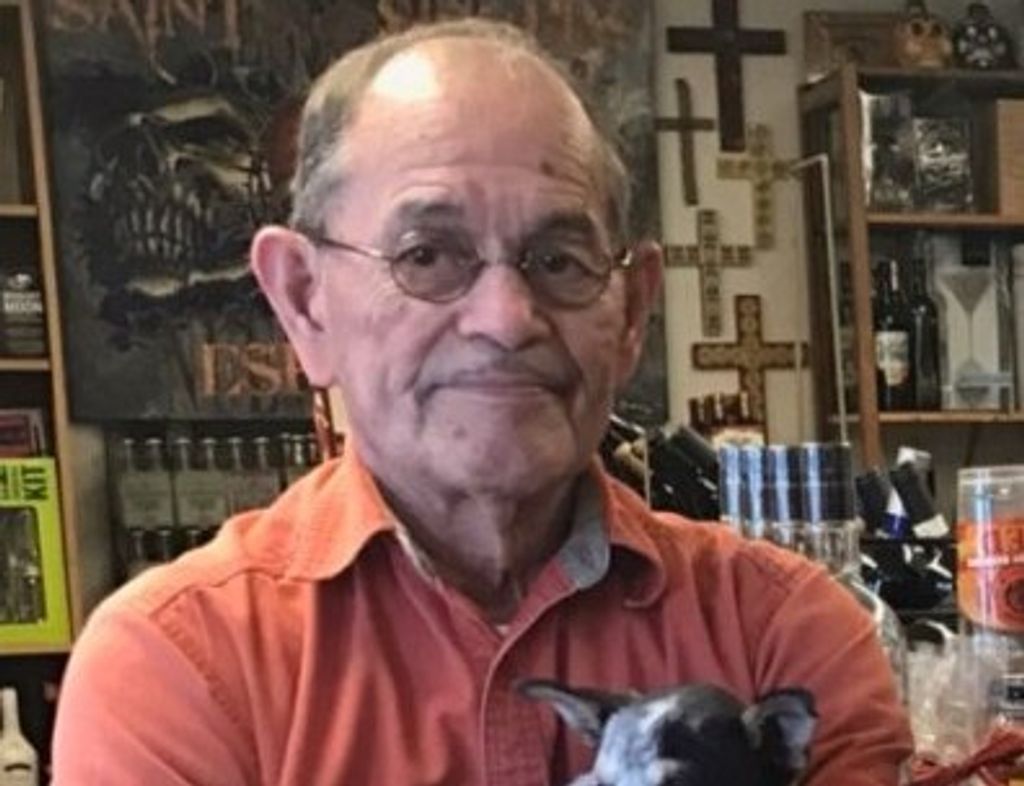 Dennis Salazar Profile Photo