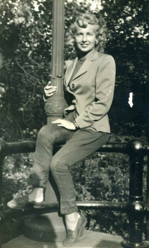 Anna “Anne” Marie Auletta