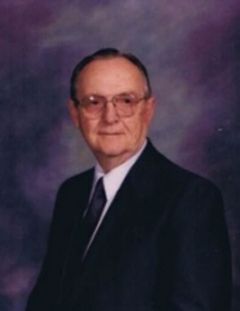 Lloyd Lockwood