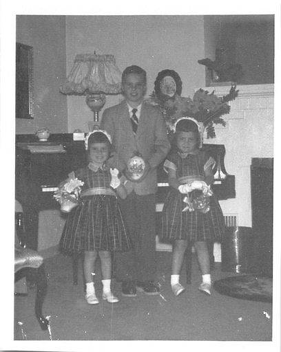 Nancy R. Dow photo gallery thumbnail 20 of 76