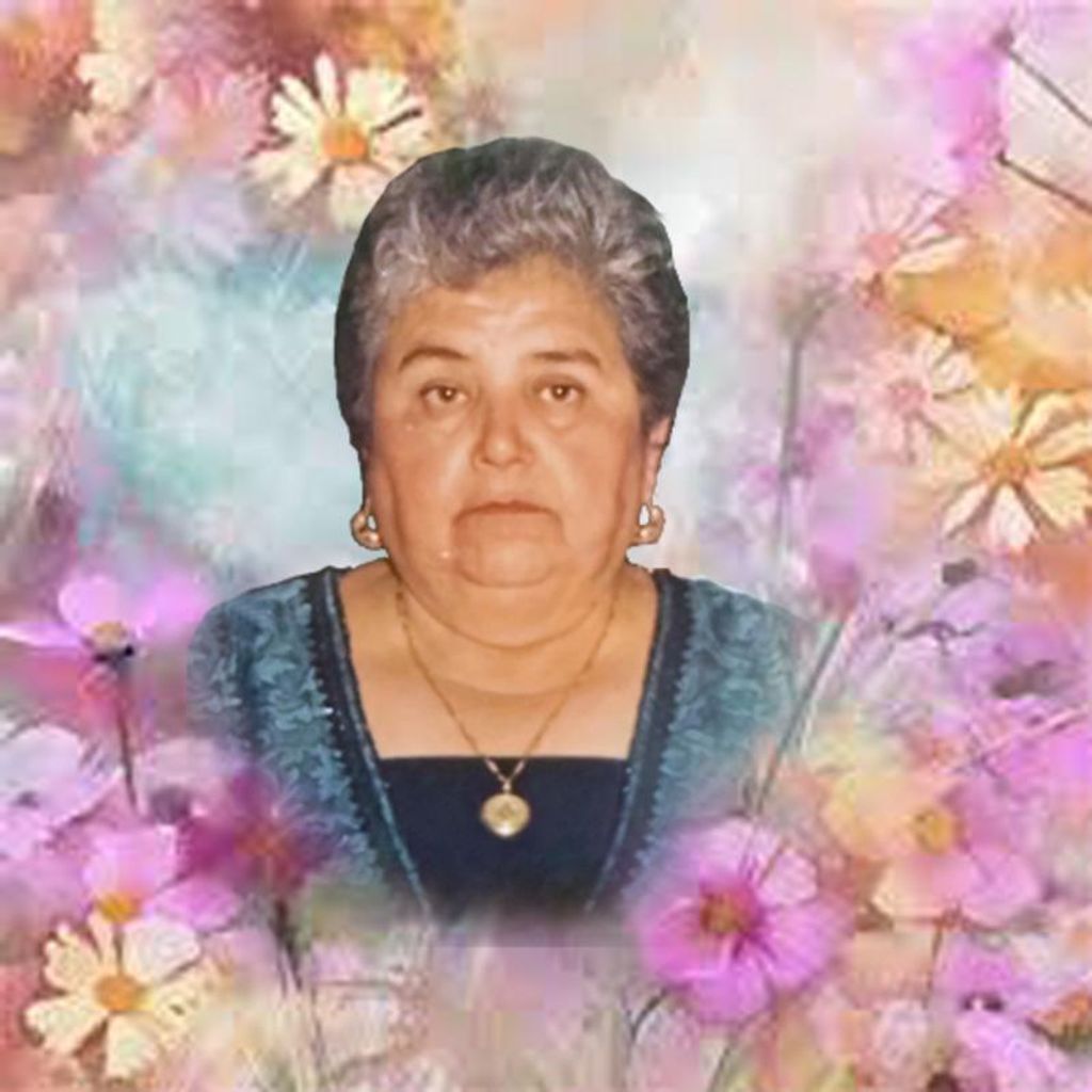 Paula E. Santos